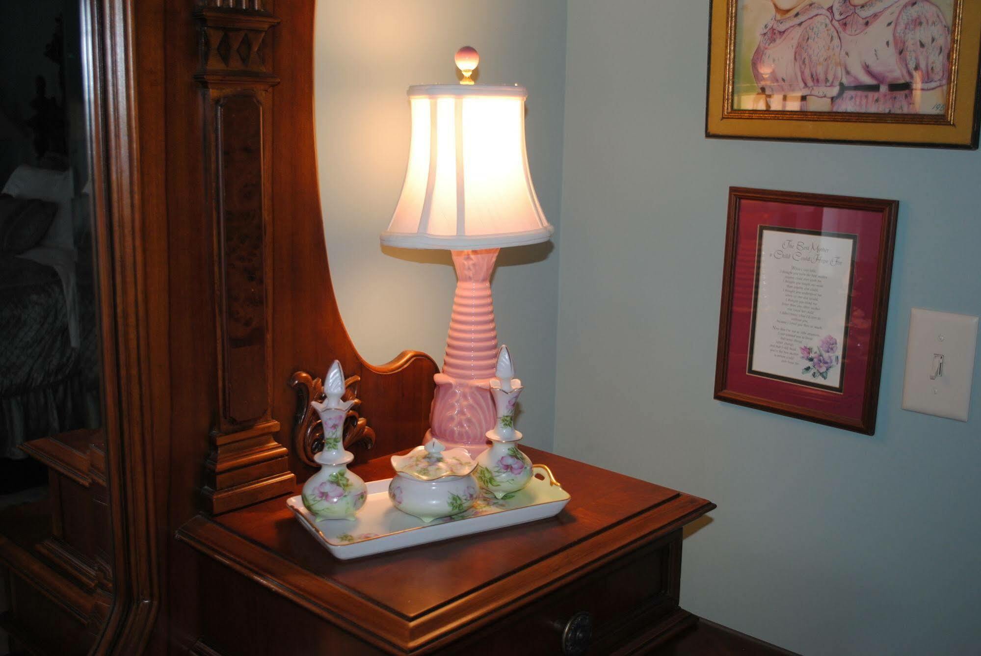 Trinkle Mansion Bed&Breakfast Wytheville Eksteriør billede