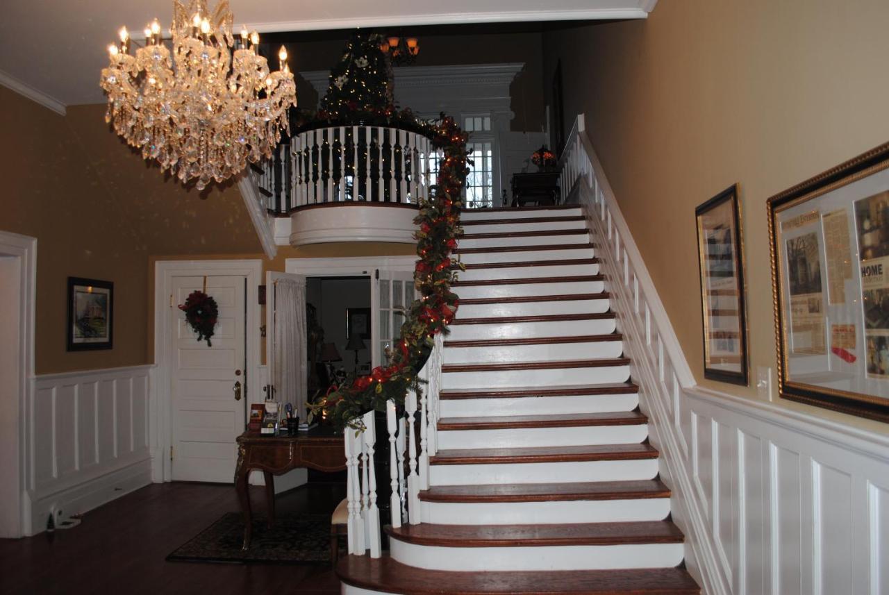 Trinkle Mansion Bed&Breakfast Wytheville Eksteriør billede